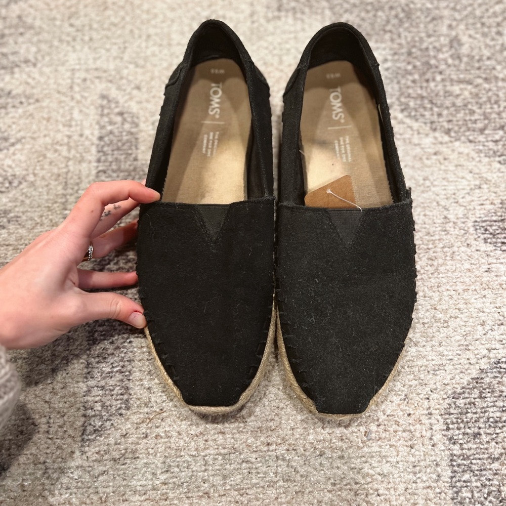 TOMS Espadrilles